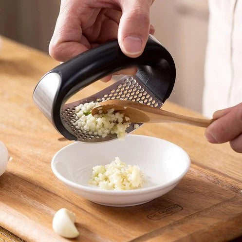 PRENSA DE AJO EN ACERO INOXIDABLE